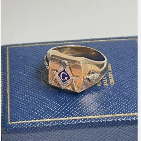 Stamped 14k Yellow Gold Ancient Crafted “G” Symbol Band Ring Size 8.75 - 12.2g